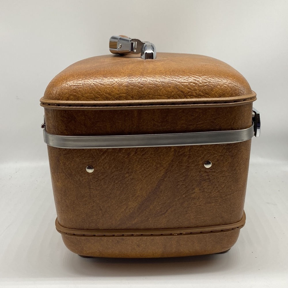 Vintage American Tourister Train Case Cosmetic Hard Case Luggage - Picture 2 of 15